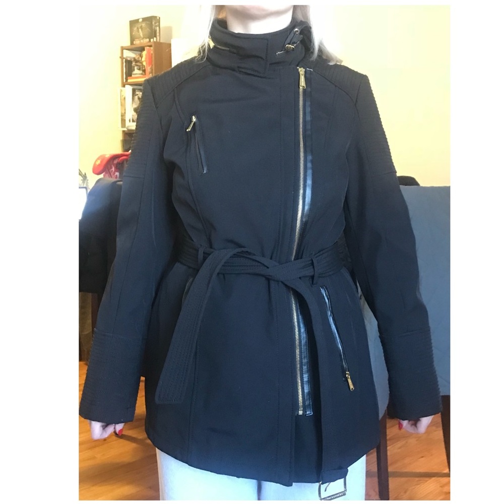 Beautiful MK trench coat